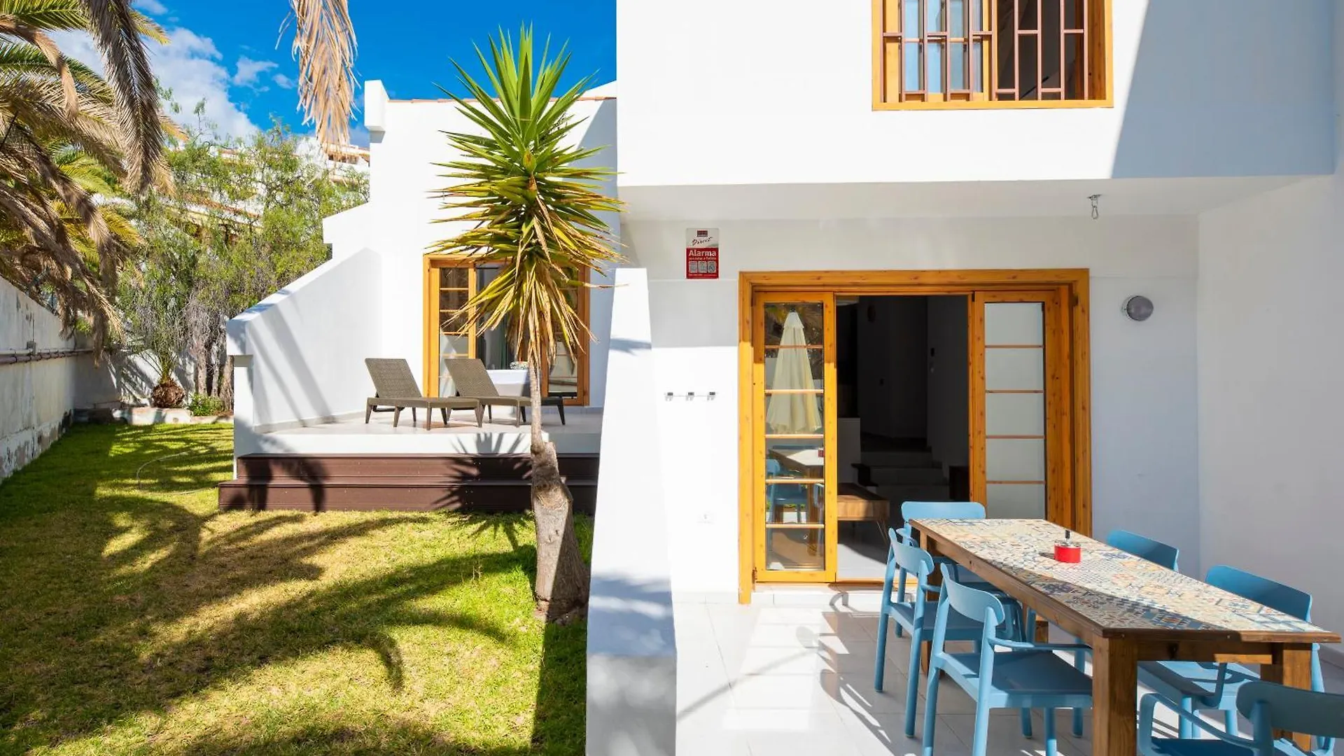 Alesol Tenerife Playa Fanabe 0*,  Spain